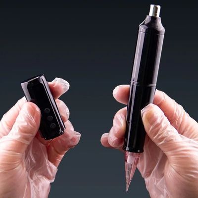 جهاز الماكياج الدائم اللاسلكي لخط الشفاه الحاجب بطارية سعة 1200mAh وظيفة أكاديمية وشم الشفاه المزود
